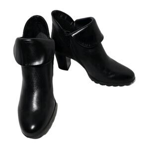 Studio Flexx Black Leather Ankle Boots Heels Womens Foldover Flap Size 8/EU 39